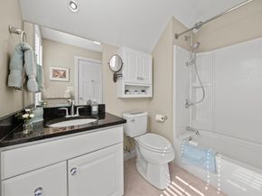 3 Sandpiper Green, Weymouth MA 02190