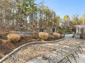 20 Burr Dr, Needham MA 02492