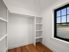 9 Sydney PH2, Boston MA 02125