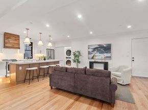 9 Sydney PH2, Boston MA 02125