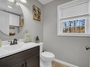 261 Bean Porridge Hill Rd, Westminster MA 01473