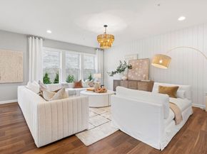 23 Emerald Run 14, Shrewsbury MA 01545