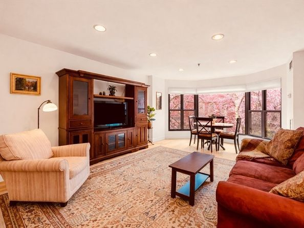 16 Harcourt St 3D, Boston MA 02116