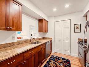 16 Harcourt St 3D, Boston MA 02116