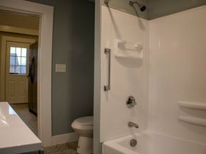 250 Ashburnham St, Fitchburg MA 01420