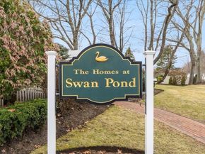 31 Pintail Rd 31, Walpole MA 02081
