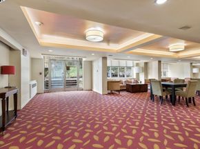 99 Pond Ave 222, Brookline MA 02445