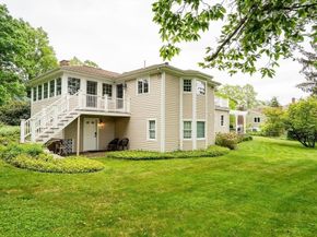 10 Ballard Terrace, Lexington MA 02420