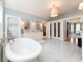 340 Marlborough St, Boston MA 02115