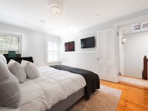 340 Marlborough St, Boston MA 02115