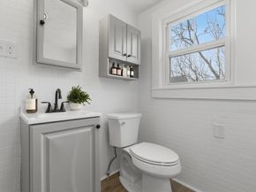2120 Providence Rd, Northbridge MA 01534