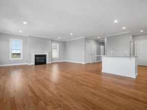 164 Rolling Ridge Drive 102, Northbridge MA 01588