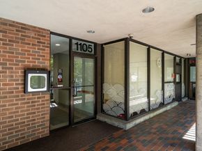1105 Massachusetts Ave 2A, Cambridge MA 02138