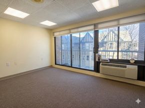 1105 Massachusetts Ave 2A, Cambridge MA 02138