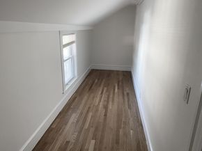 8 White Ave, Brookline MA 02467