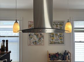 8 White Ave, Brookline MA 02467