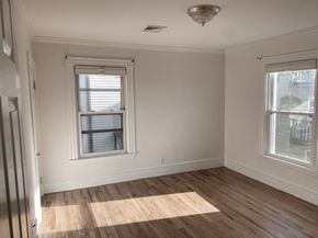 8 White Ave, Brookline MA 02467