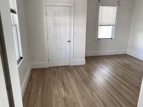 8 White Ave, Brookline MA 02467