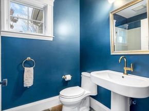 21 Middle Street, Hingham MA 02043