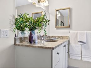 280 Boylston St 804, Newton MA 02467