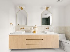 44A Robeson St, Boston MA 02130