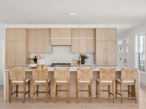 44A Robeson St, Boston MA 02130