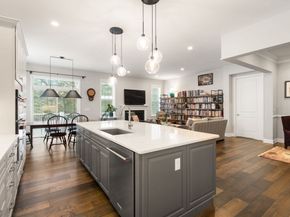 124 Glen Ellen Blvd 124, Millis MA 02054