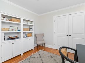 403 Hunnewell St 403, Needham MA 02494
