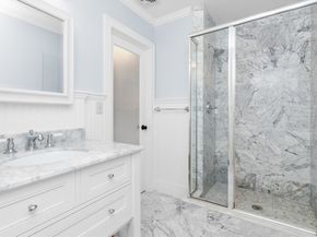 403 Hunnewell St 403, Needham MA 02494