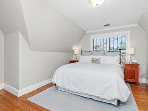 403 Hunnewell St 403, Needham MA 02494