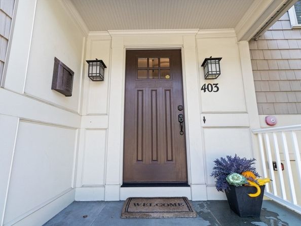 403 Hunnewell St 403, Needham MA 02494