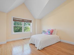 8 Saint Marys Way 8, Marlborough MA 01752