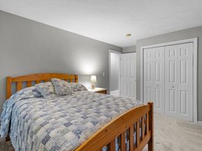 4 Penny Ln, Wareham MA 02538