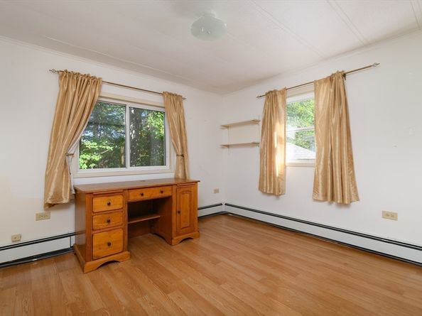 1 Canterbury Lane, Rockland MA 02370