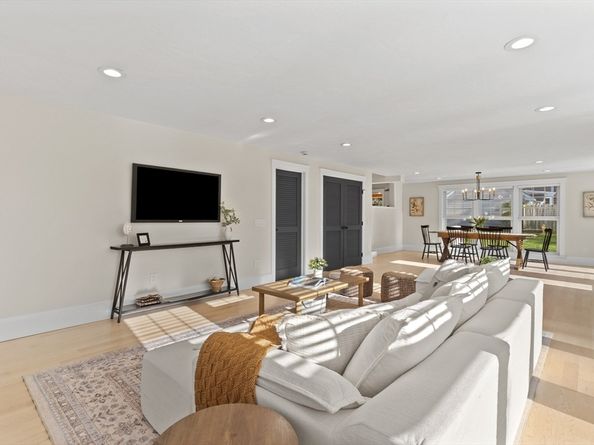 267 Pleasant St., Paxton MA 01612
