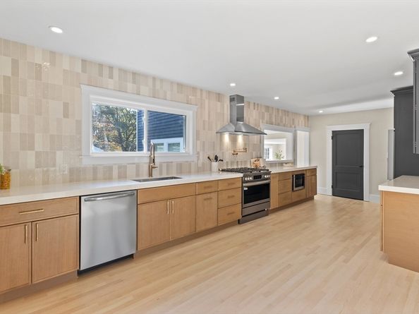 267 Pleasant St., Paxton MA 01612