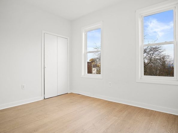 252-254 Magnolia St, Boston MA 02121