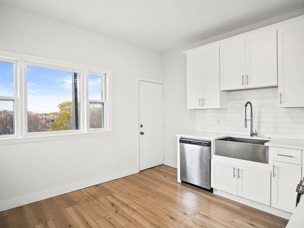 252-254 Magnolia St, Boston MA 02121