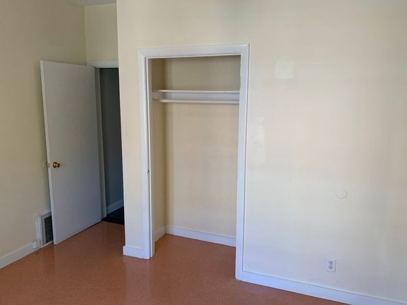 252-254 Magnolia St, Boston MA 02121