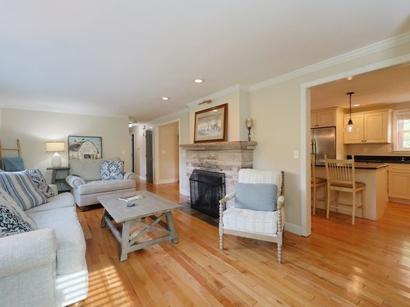 130 Dutcher Street, Hopedale MA 01747