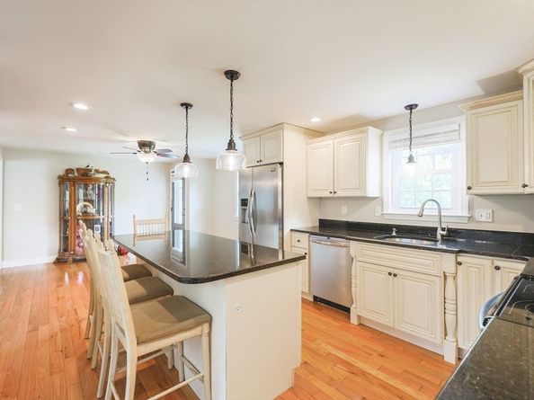 130 Dutcher Street, Hopedale MA 01747