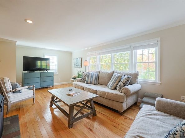 130 Dutcher Street, Hopedale MA 01747