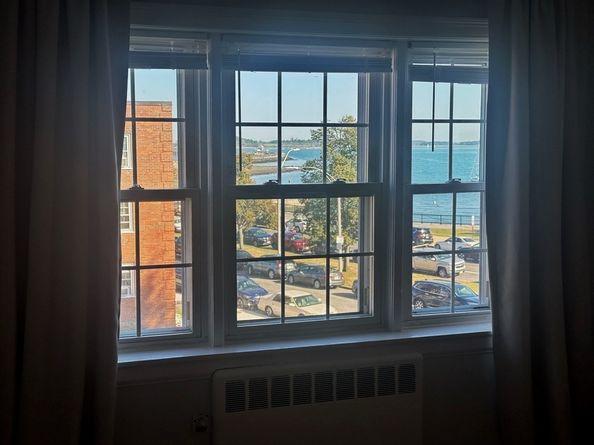 33 Lennon Ct 39, Boston MA 02127