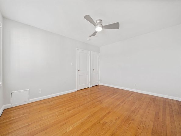 33 Lennon Ct 39, Boston MA 02127