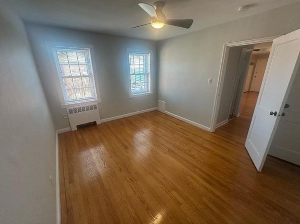 33 Lennon Ct 39, Boston MA 02127