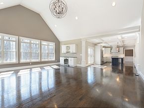 26 Bayliss Way, Uxbridge MA 01569