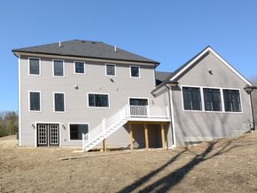 26 Bayliss Way, Uxbridge MA 01569