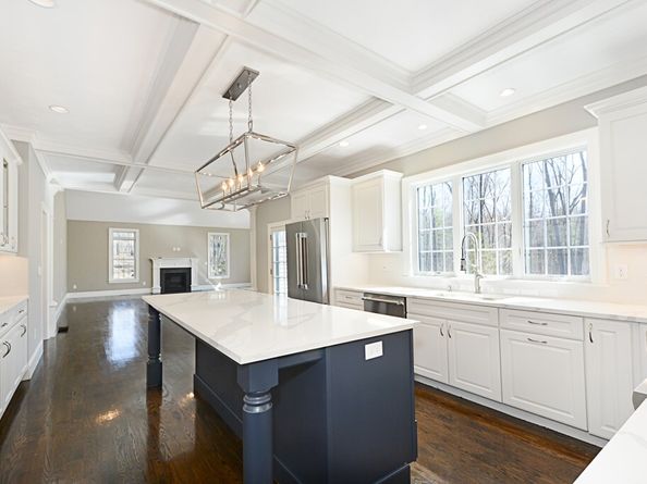 26 Bayliss Way, Uxbridge MA 01569