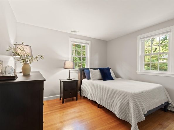 36 Old Forge Ln, Sudbury MA 01776
