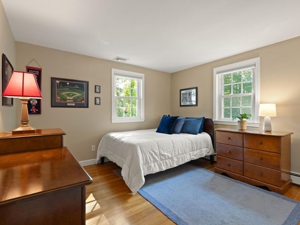 36 Old Forge Ln, Sudbury MA 01776